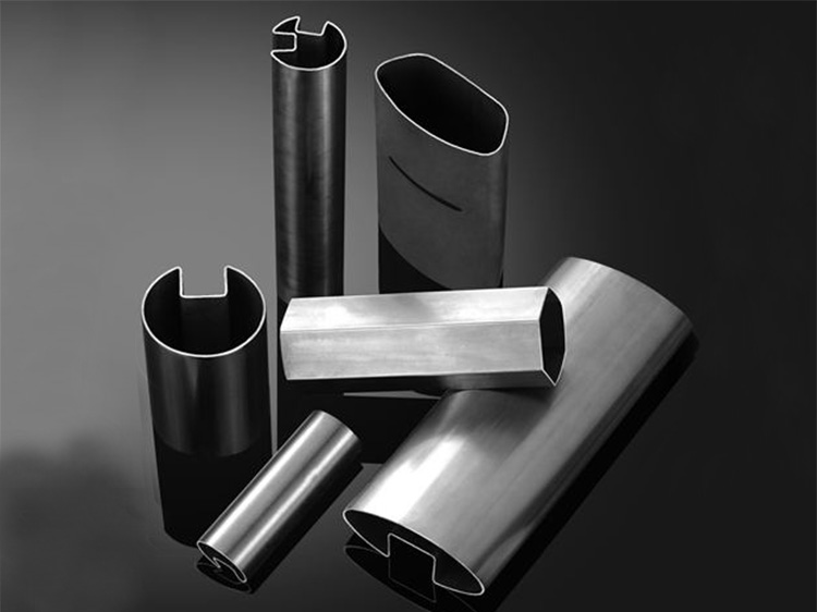 精密不銹鋼異型管生產時容易出現這樣的問題.jpg 精密不銹鋼異型管生產時容易出現這樣的問題.jpg